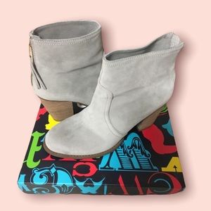 Grey C Wonder Booties - worn once!